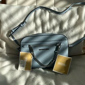 Michael Kors NWT jet set chain pale blue xbody